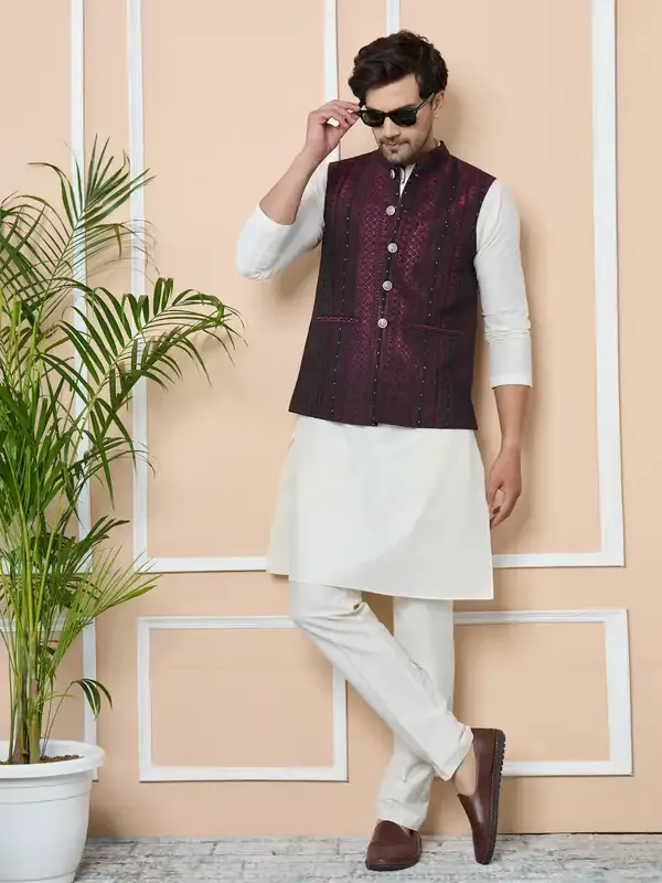 Maroon_Woven_Jacquard_Nehru_Jacket_With_Solid_Kurta-Pyjama_(3_Piece_Set)