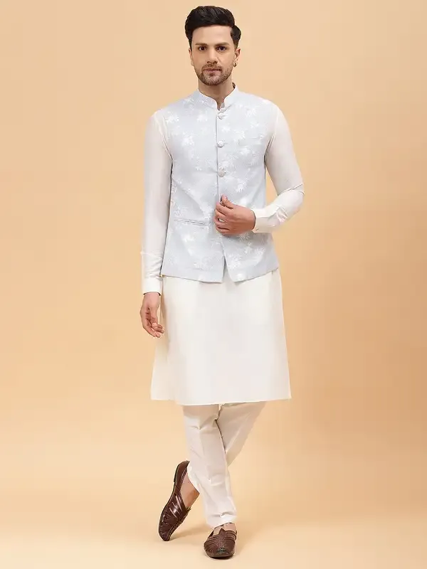 Men_Off_White_Kurta_Pajama_&_Sky_Blue_Woven_Design_Jacquard_Nehru_Jacket