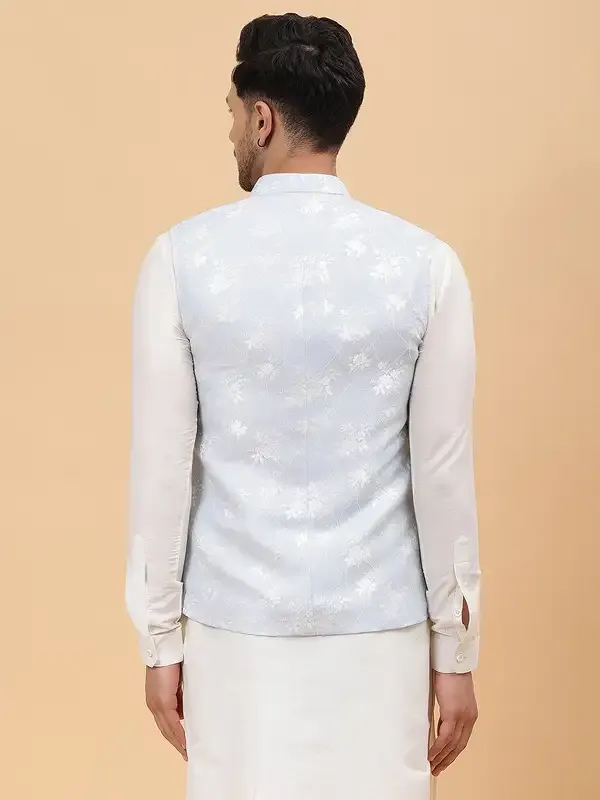 Men_Off_White_Kurta_Pajama_&_Sky_Blue_Woven_Design_Jacquard_Nehru_Jacket