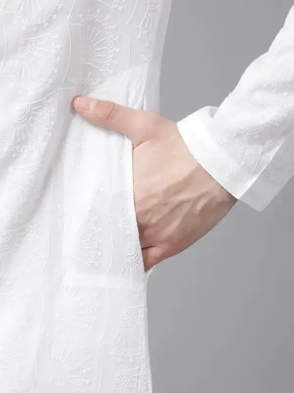Men_Off_White_Kurta_Pajama_And_Multi_Color_Silk_Sequence_Woven_Design_Nehru_Jacket