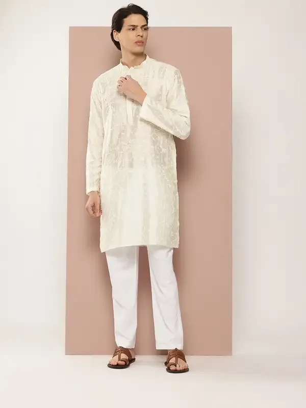 Men_Off_White_Embroidered_Thread_Work_Chanderi_Silk_Straight_Kurta_With_Pyjama