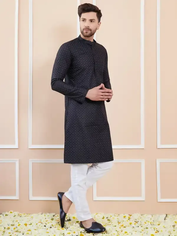 Black_Printed_Cotton_Straight_Kurta_With_Pyjama