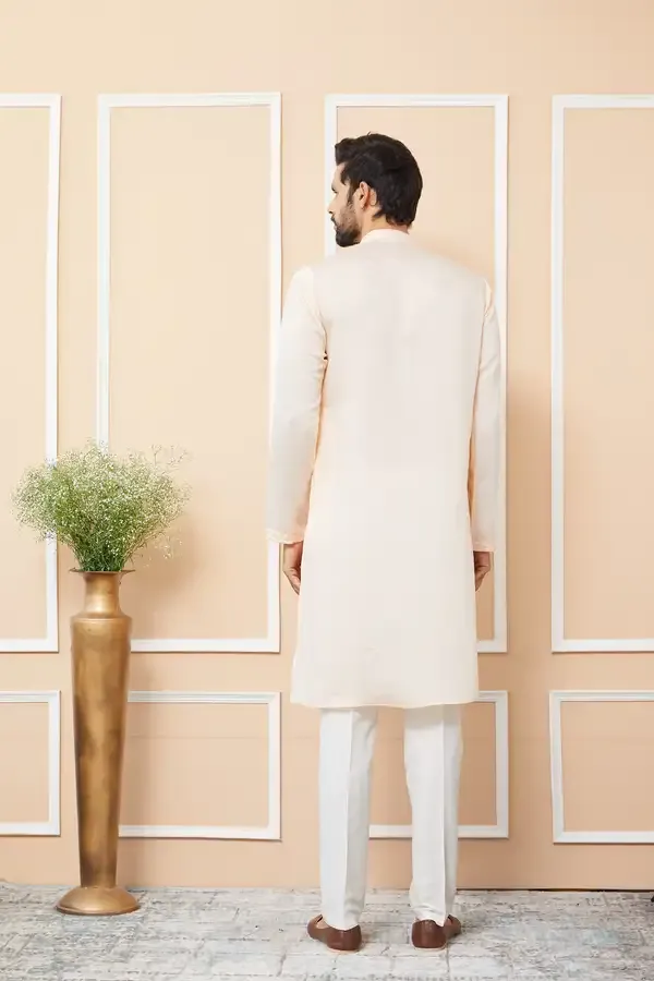 Peach_Embroidered_Chanderi_Silk_Straight_Kurta_With_Pyjama