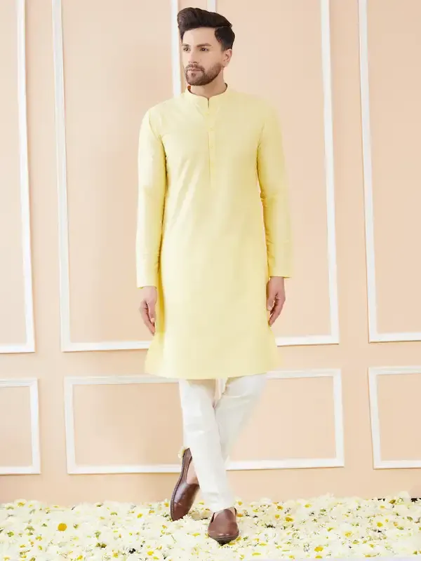 Yellow_Cotton_Solid_Straight_Kurta_With_Pyjama