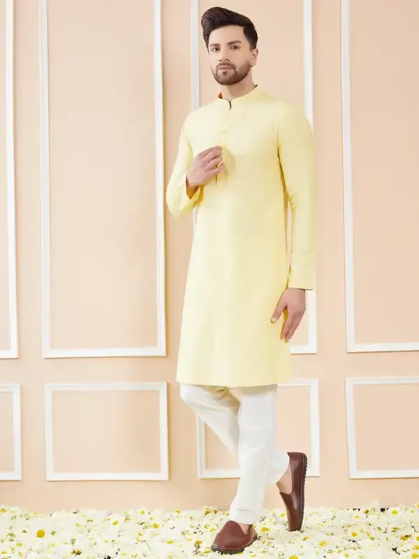 Yellow_Cotton_Solid_Straight_Kurta_With_Pyjama