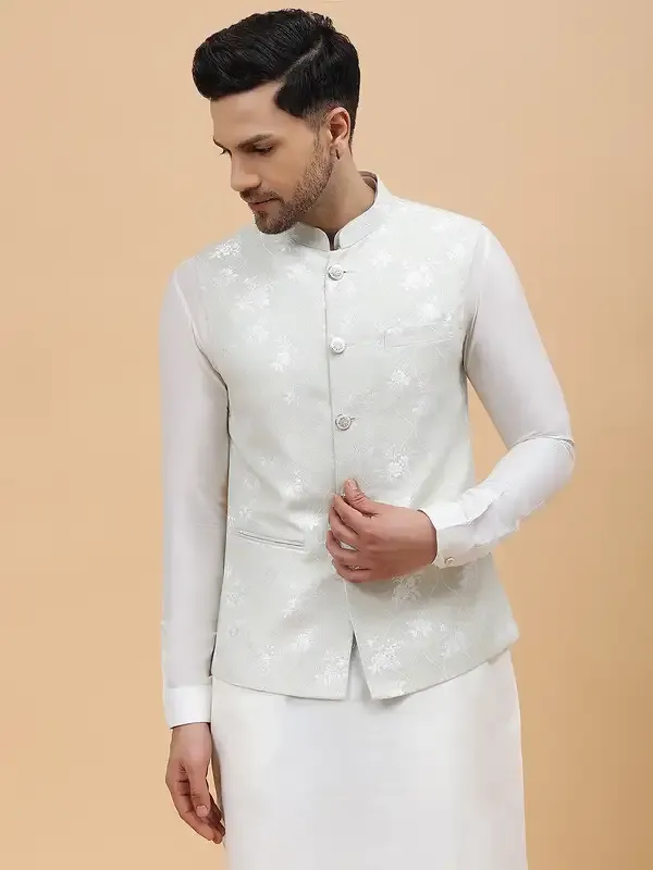 Men_Off_White_Kurta_Pajama_&_Green_Woven_Design_Jacquard_Nehru_Jacket
