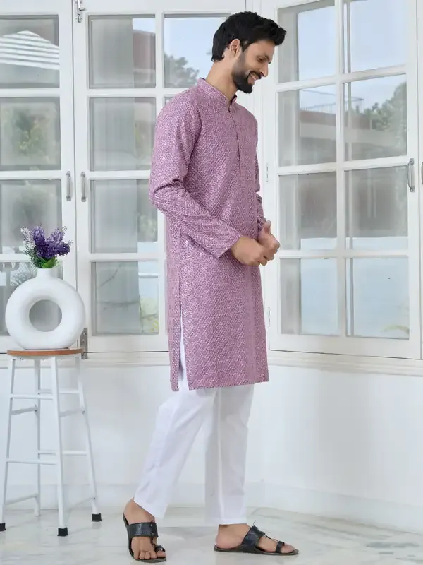 Men_Purple-Pink_Embroidered_Straight_Kurta_With_Pyjama