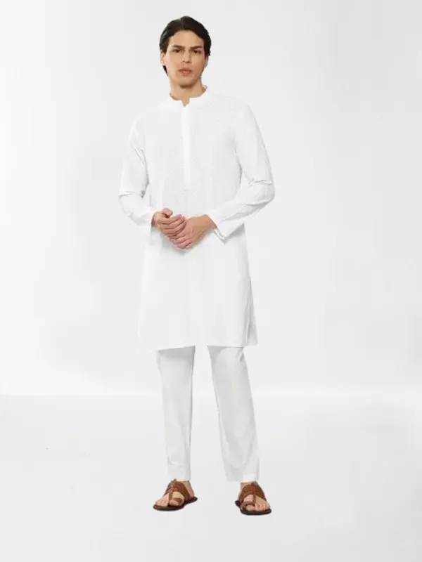 Men_White_Embroidered_Chikankari_Pure_Cotton_Straight_Kurta_With_Pyjama