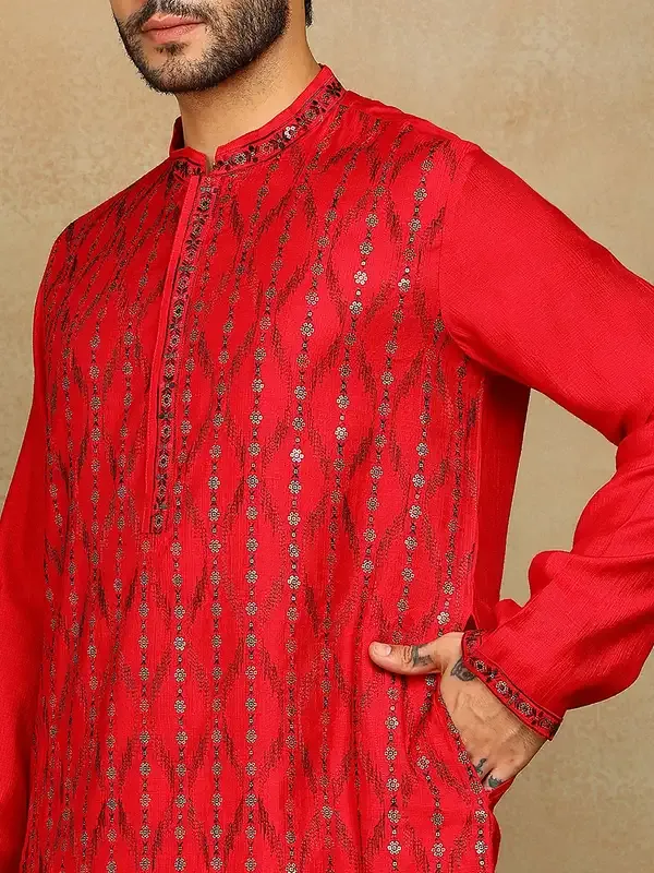 Red_Thread_Embroidered_Viscose_Straight_Kurta_With_Pyjama