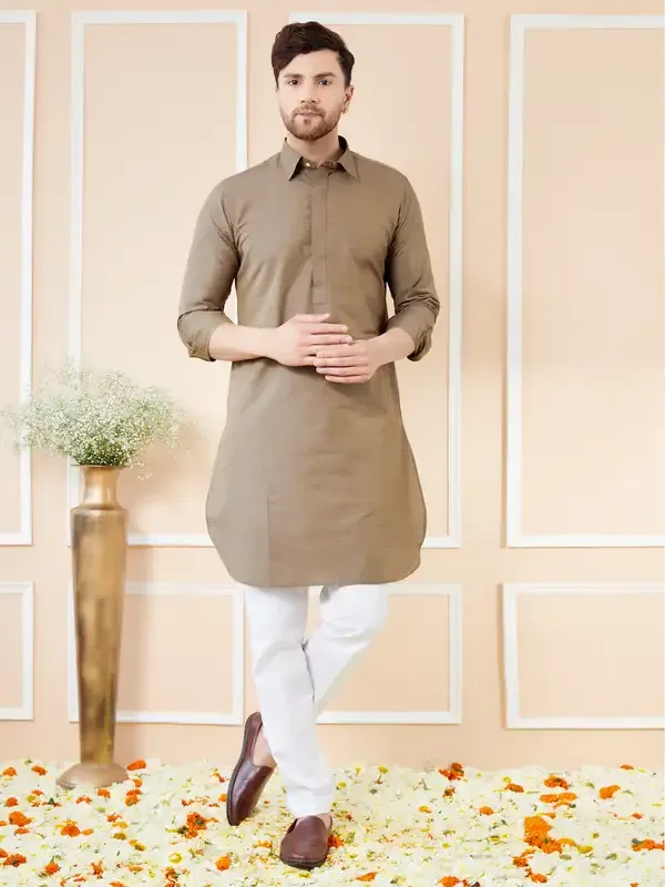 Men_Brown_Cotton_Solid_Pathani_Kurta_With_Pyjama