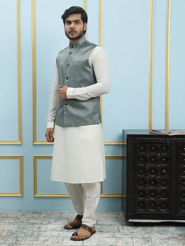 Men_Off_White_Kurta_Pajama_And_Green_And_Gold_Woven_Design_Jacquard_Nehru_Jacket