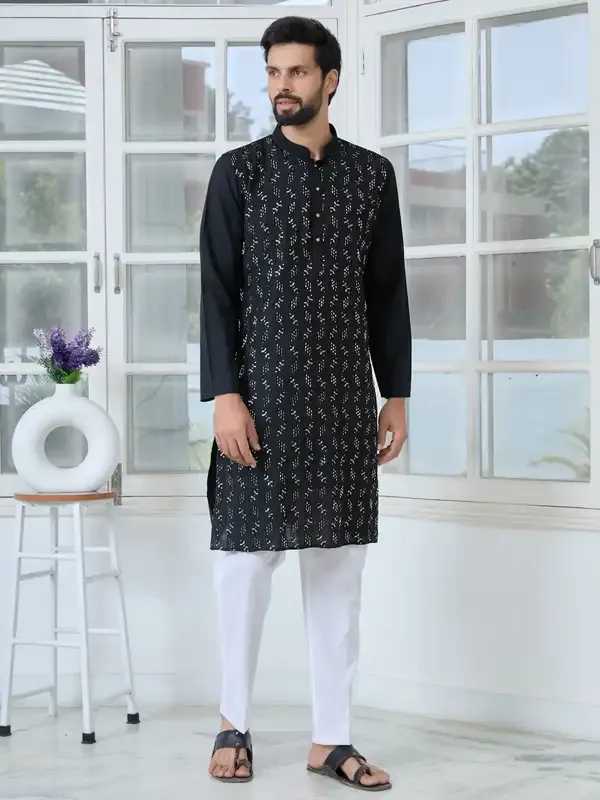 Black_Ethnic_Motifs_Embroidered_Sequinned_Mandarin_Collar_Straight_Kurta_With_Pyjama