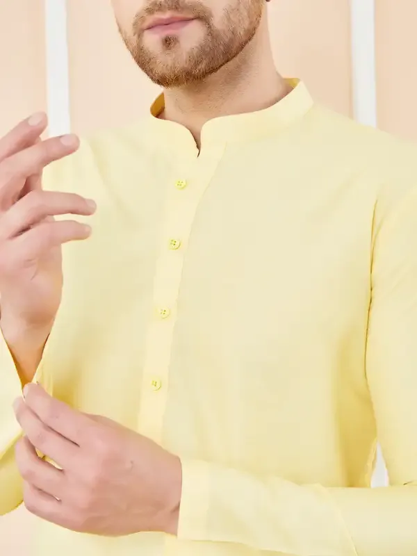 Yellow_Cotton_Solid_Straight_Kurta_With_Matching_Pyjama