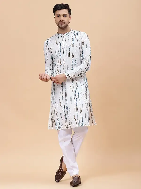 Men_White_&_Blue_Pure_Cotton_Printed_Staright_Kurta_With_Pajama