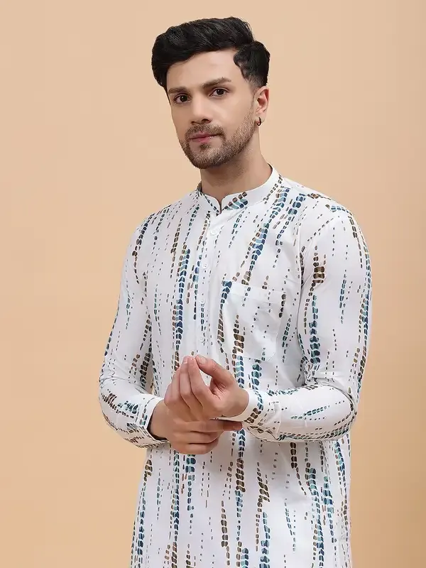 Men_White_&_Blue_Pure_Cotton_Printed_Staright_Kurta_With_Pajama