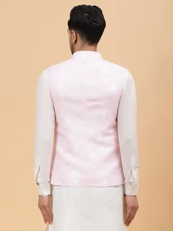 Men_Off_White_Kurta_Pajama_&_Pink_Woven_Design_Jacquard_Nehru_Jacket