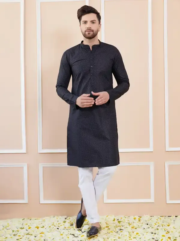 Black_Printed_Cotton_Straight_Kurta_With_Pyjama