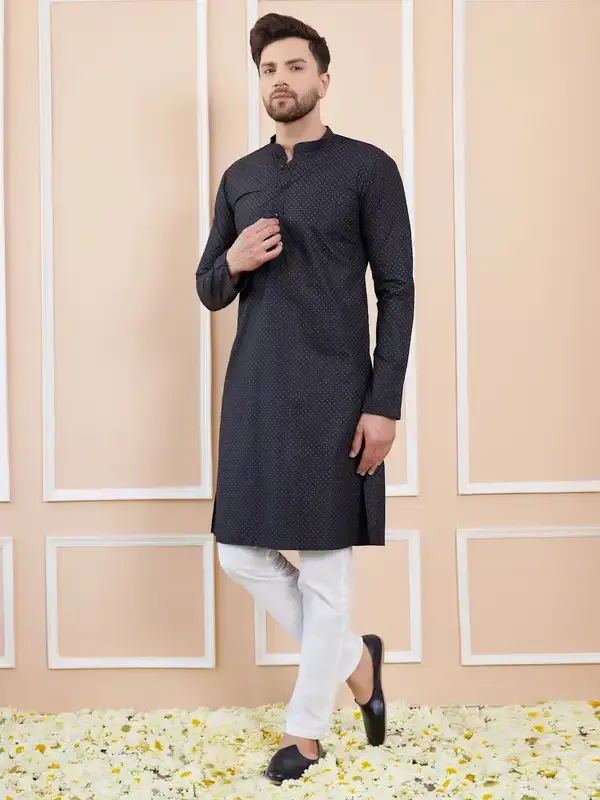 Black_Printed_Cotton_Straight_Kurta_With_Pyjama