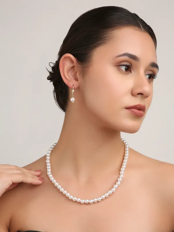 Classic_Single_Line_White_Pearl_Beaded_Necklace_Set_With_Matching_Drop_Earrings