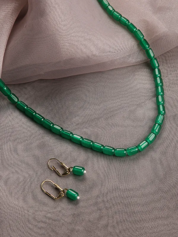 Green_Single_Line_Crystal_Pearl_Beaded_Necklace_With_Matching_Drop_Earrings
