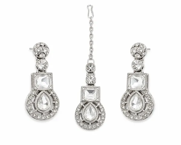 Jewel_Me_Up_Silver-Tone_Crystal_Drop_Jewellery_Set_for_Women_|_Elegant_Earrings_&_Maang_Tikka_Set