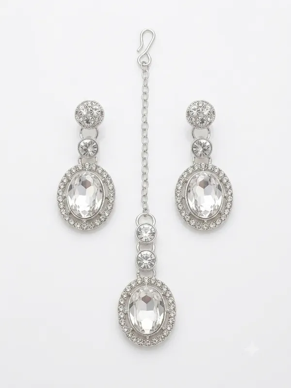 Luxurious_Silver-Plated_Crystal_Choker_Necklace_Set_with_Matching_Drop_Earrings_&_Maang-Tika