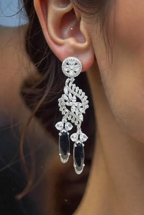 Jewel_Me_Up_Black_Bloom_Luxe_Drop_Earrings