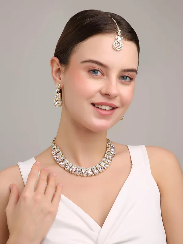 Jewel_Me_Up_Pink_Crystals_Stone_Choker_Jewellery_Set_With_Earrings_&_Maang_Tikka