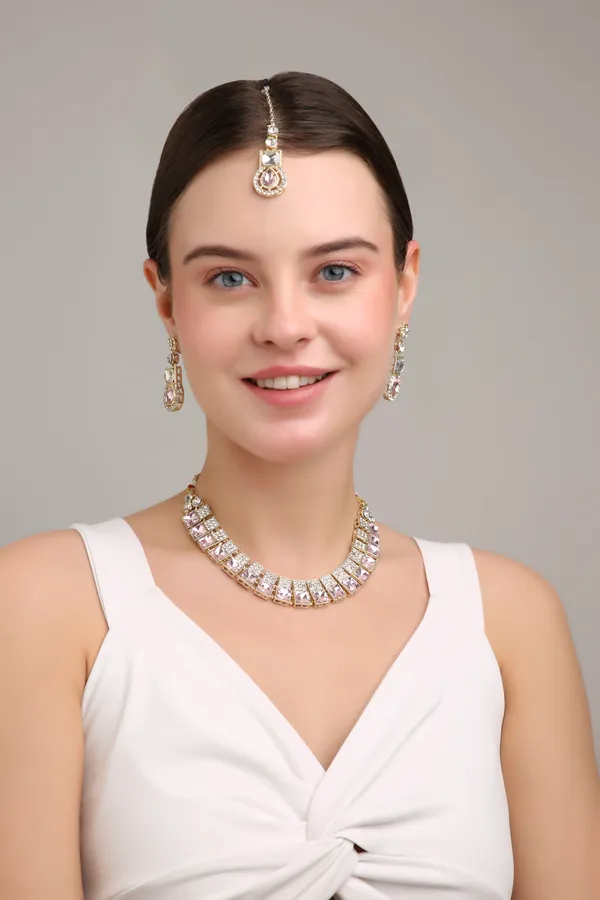 Jewel_Me_Up_Pink_Crystals_Stone_Choker_Jewellery_Set_With_Earrings_&_Maang_Tikka