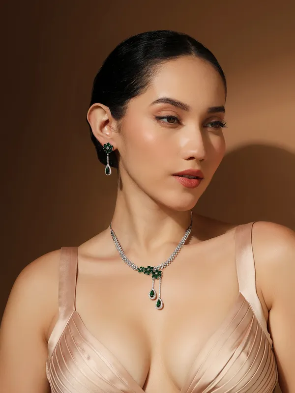 Silver_Green_Floral_Design_American_Diamond_Necklace_Set_With_Earrings