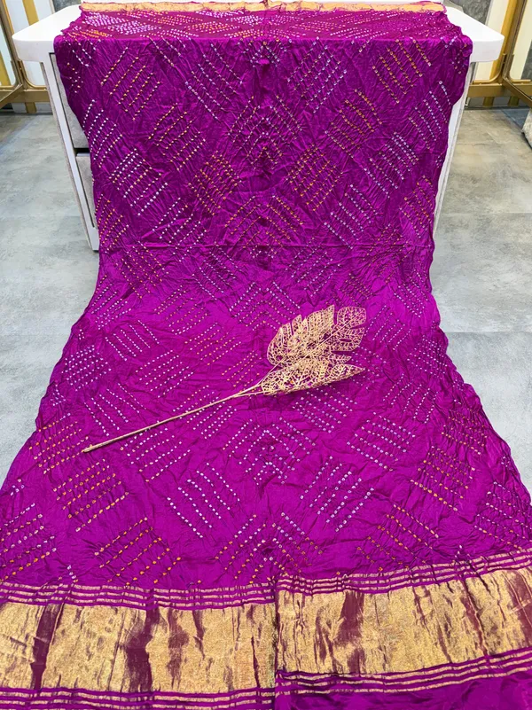 Modal_Gaji_Bandhani_Dupatta_With_Dotted_Pattern_Soft_Ethnic_Wear_Dupatta_Purple