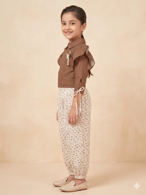 Coffee_Brown_Cotton_Blend_Premium_Co-Ord_Set_(Top_And_Pants)_For_Girls