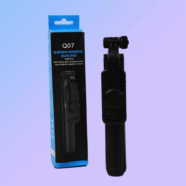 Q07_Bluetooth_Integrated_Selfie_Stick_with_Tripod_Stand
