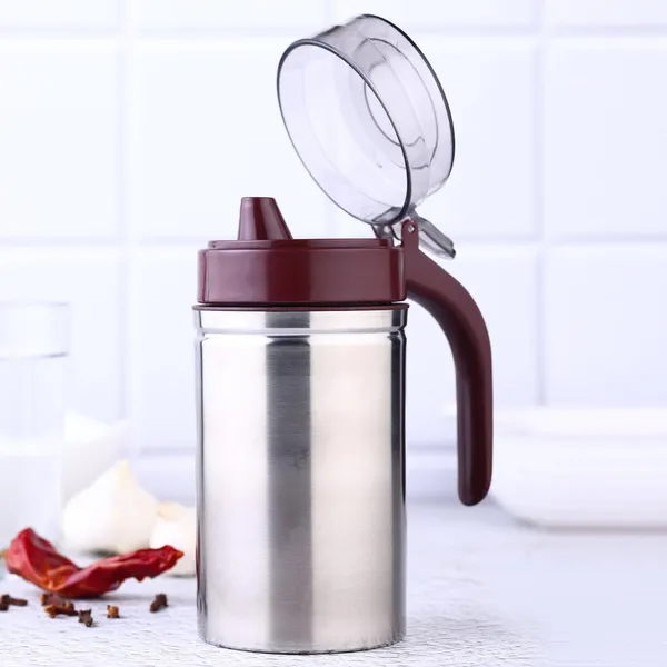 Stainless_Steel_Oil_Dispenser_Bottle_with_Flip_Lid_and_Handle_(Red)