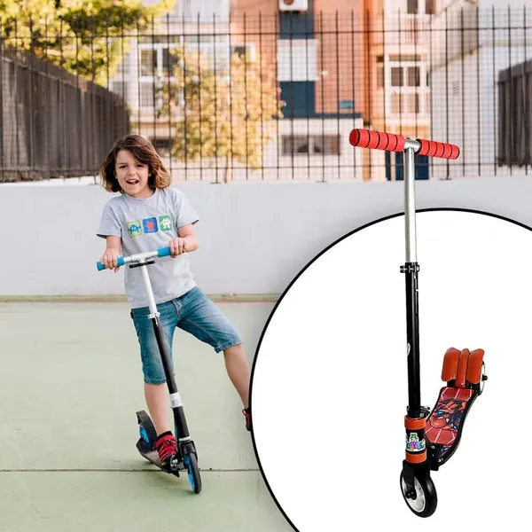 Foldable_Kids_Scooter_with_Adjustable_Height_-_Spider-Man_Design_(3_Wheels)