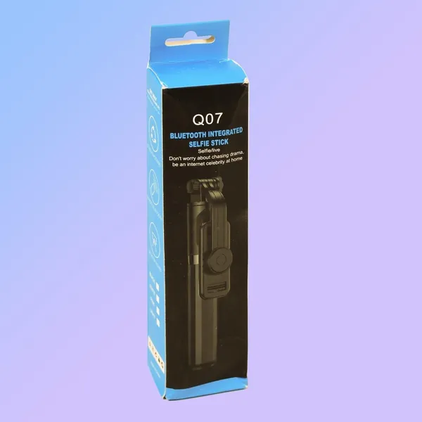 Q07_Bluetooth_Integrated_Selfie_Stick_with_Tripod_Stand