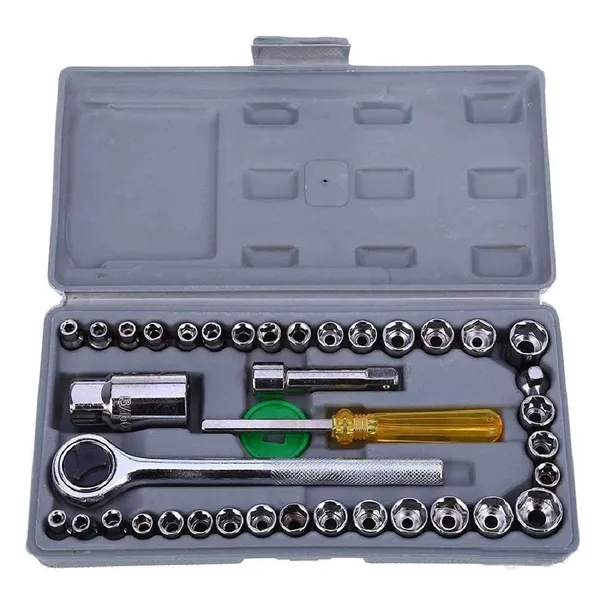 40-Piece_Combination_Socket_Wrench_Set_with_Ratchet_Handle_and_Screwdriver