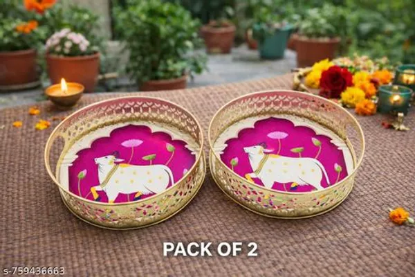 Multicolor_Metal_Cow_Design_Coffee_Tea_Serving_Tray_(Pack_Of_2)
