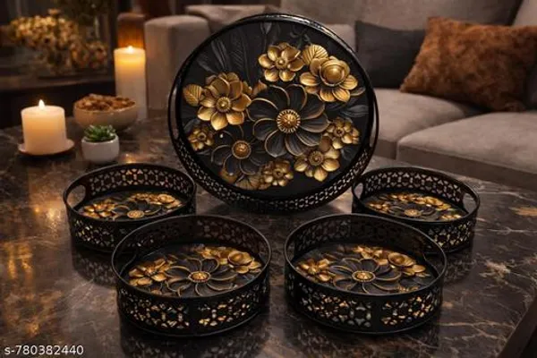 Black_And_Gold_Metal_Flower_Design_Coffee_Tea_Serving_Tray_(Pack_Of_5)