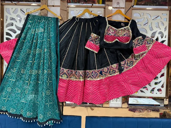 Multicolor_Pure_Woven_Silk_Embroidered_Stitched_Lehenga_Choli_Set_For_Women