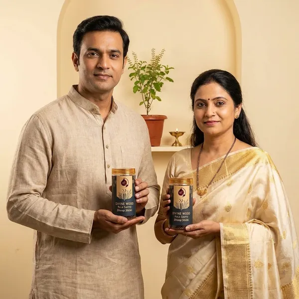Divine_Wood_Palo_Santo_Dhoop_Sticks_-_100Gm_(Pack_Of_2)