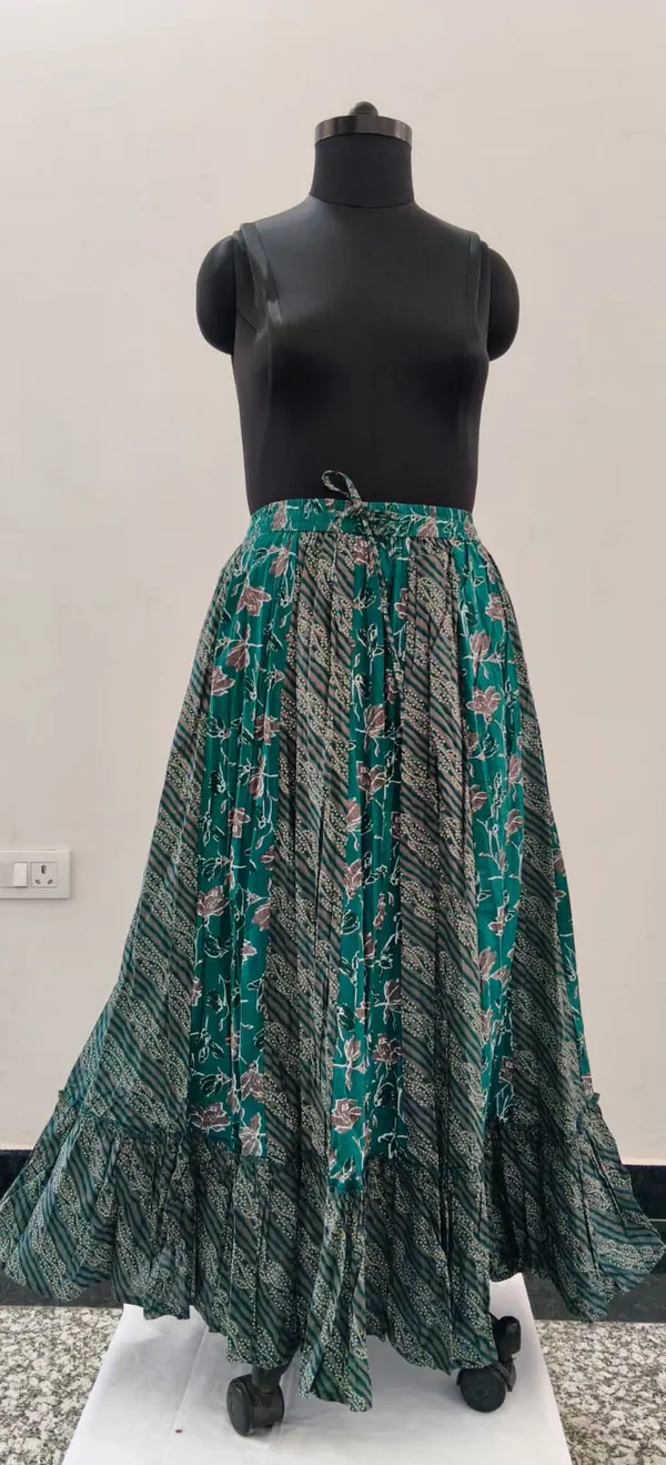 Green_Floral_Printed_Cambric_Cotton_Skirt_For_Women