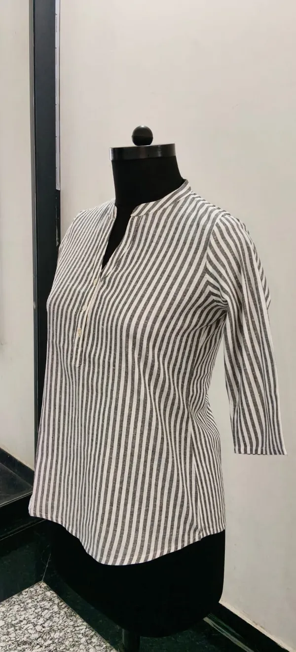 Black_And_White_South_Cotton_Premium_Top_For_Women
