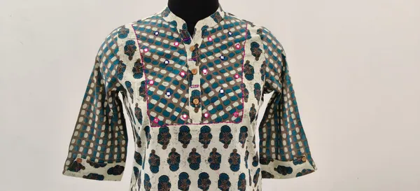 Blue_Printed_Cotton_Premium_Top_For_Women
