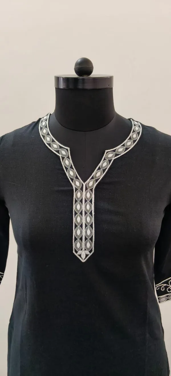 Black_Cotton_Flex_Premium_Top_For_Women