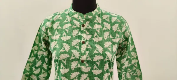 Green_Printed_Pure_Cotton_Short_Top_For_Women