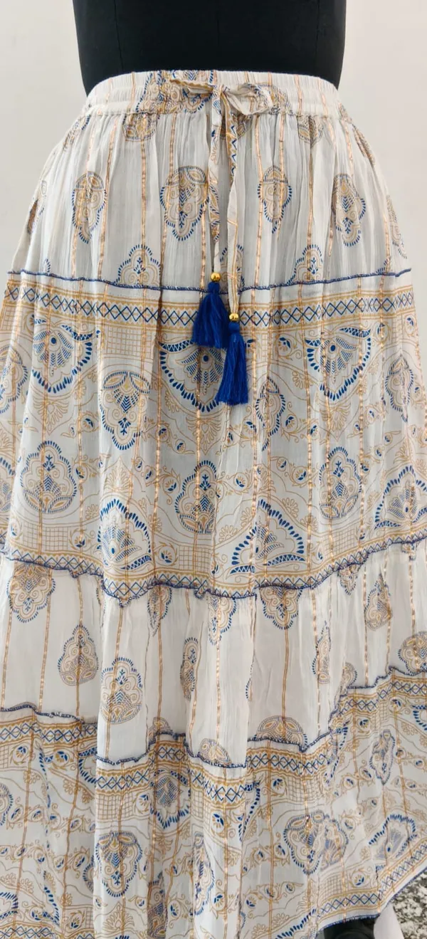 Off_White_With_Black_Print_Fine_Viscose_Lurex_Crinkle_Premium_Skirt_For_Women