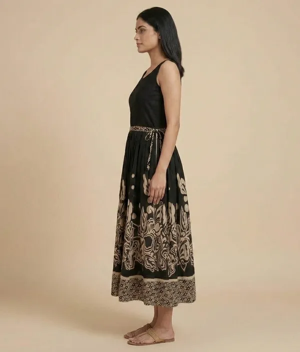 Black_Cotton_Premium_Skirt_For_Women