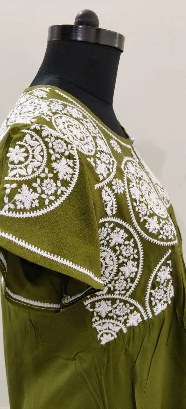 Mehandi_Green_Fine_Viscose_Premium_Tunic_Top_For_Women