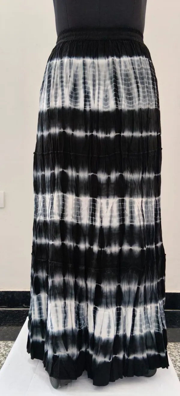 Black_And_White_Fine_Viscose_Premium_Tier_Skirt_For_Women